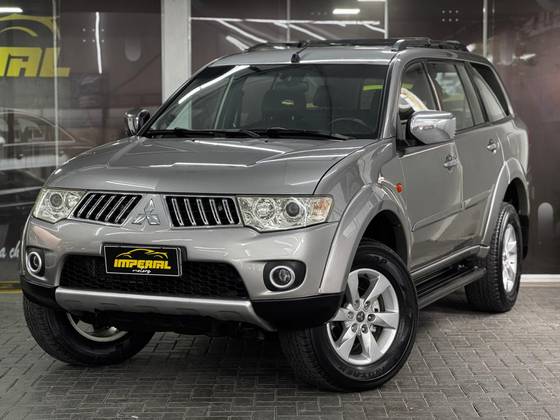 MITSUBISHI PAJERO DAKAR 3.2 HPE 4X4 7 LUGARES 16V TURBO INTERCOOLER DIESEL 4P AUTOMÁTICO